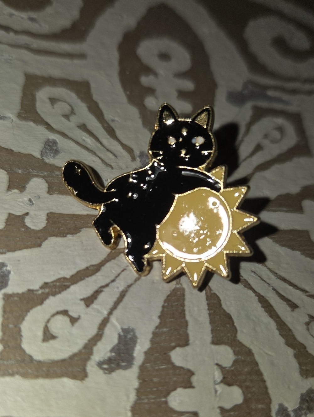Black Cat & Gold Sun Enamel Pin - Pets Cat Accessory